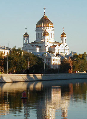 msk-sgh-the-cathedral-of-christ-the-saviour-1.jpg - 292x400 - 37,814 bytes - Click to close